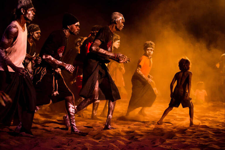 oceania-australia-darwin-walking-with-spirits-festival
