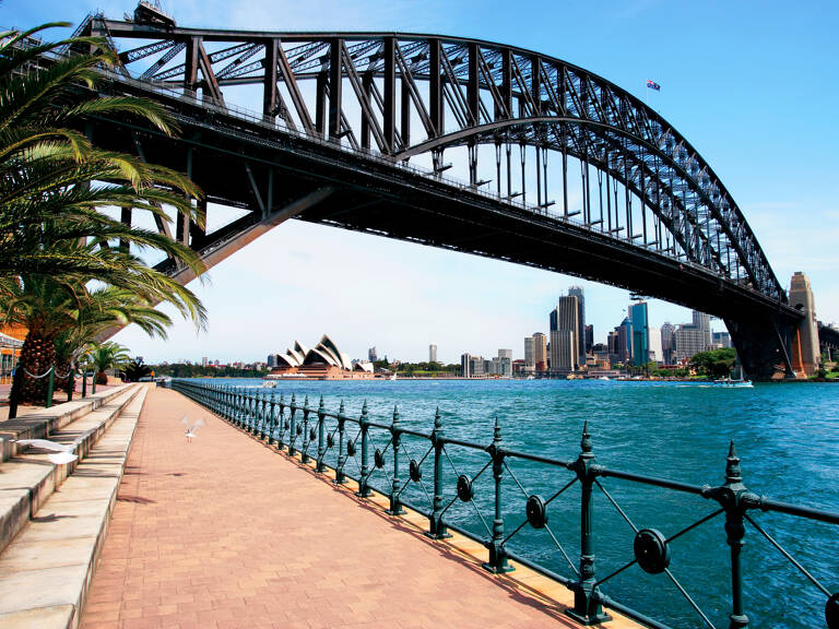 oceania-australia-sydney-bridge-opera-house
