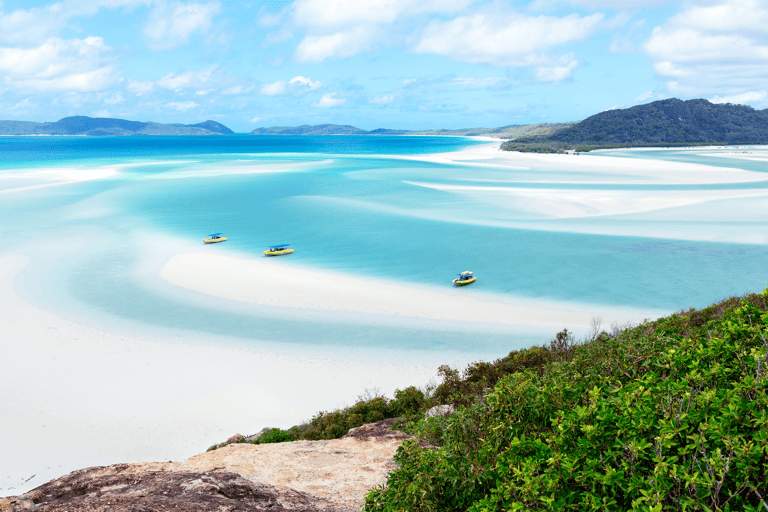 oceania-australia-whitsundays-panorama-boats