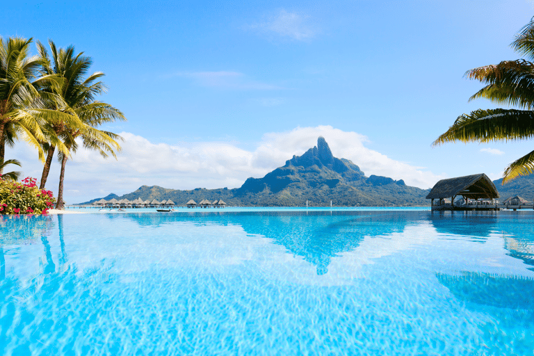 oceania-french-polynesia-bora-bora-mt-otemanu-panorama