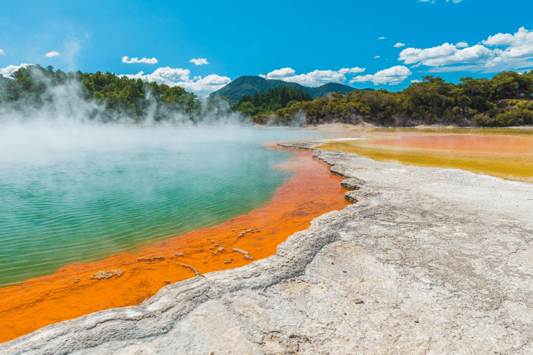 oceania-new-zealand-lake-taupo-colorful