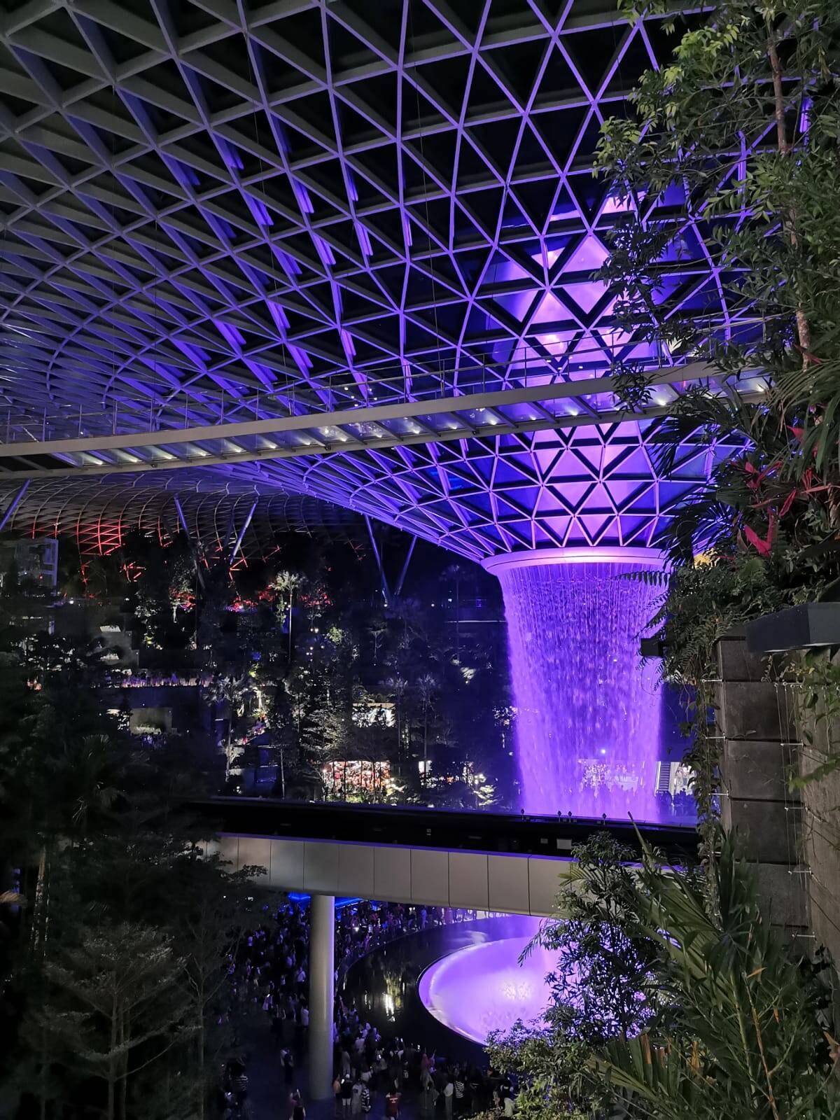 Jewel Singapore Changi Airport | BudgetAir® Australia