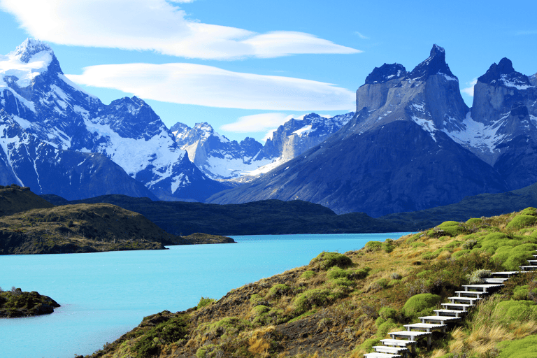 south-america-argentina-patagonia-nature-lake-mountains