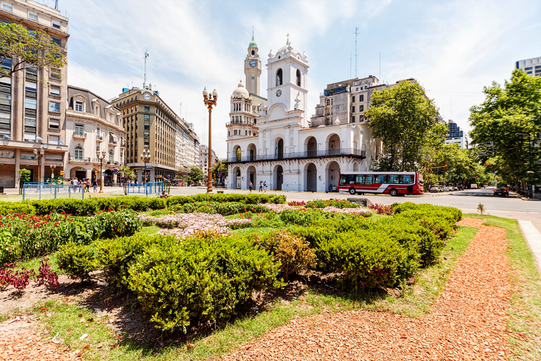 south-america-buenos-aires-plaza-de-mayo-square