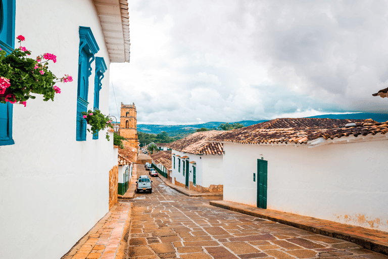 south-america-colombia-barichara-streets
