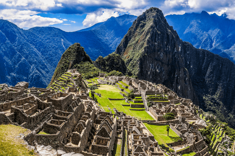 south-america-peru-machu-picchu-empty