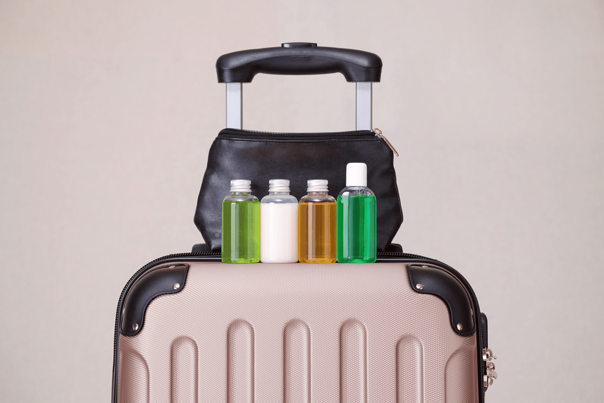 Faire vos bagages : qu’est-ce qui compte comme liquide dans un avion ?