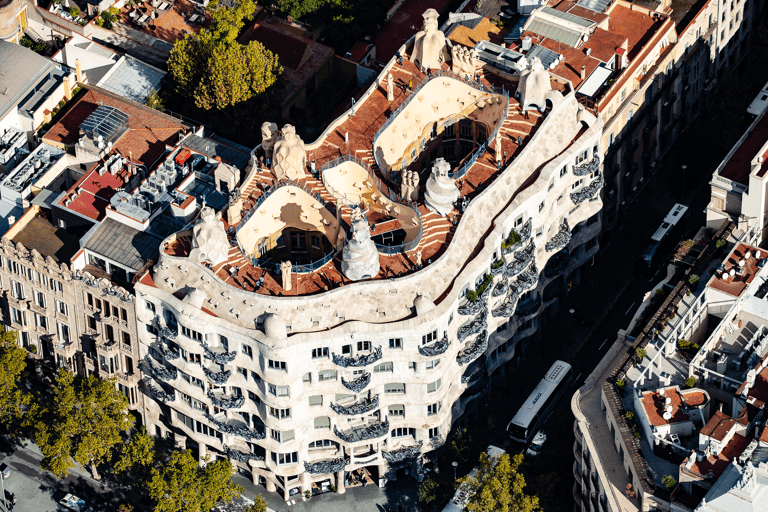 tb-catalunya-grand-tour-barcelona-gaudi