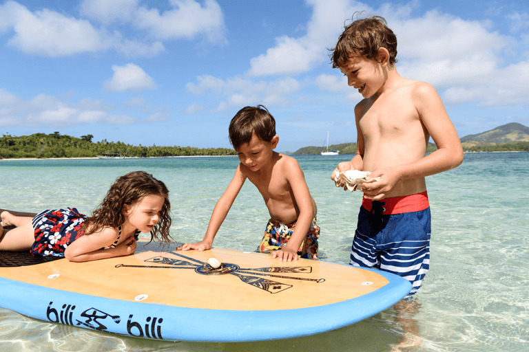 tb-fiji-tourism-board-kids-play-sea-credit-tourism-fiji