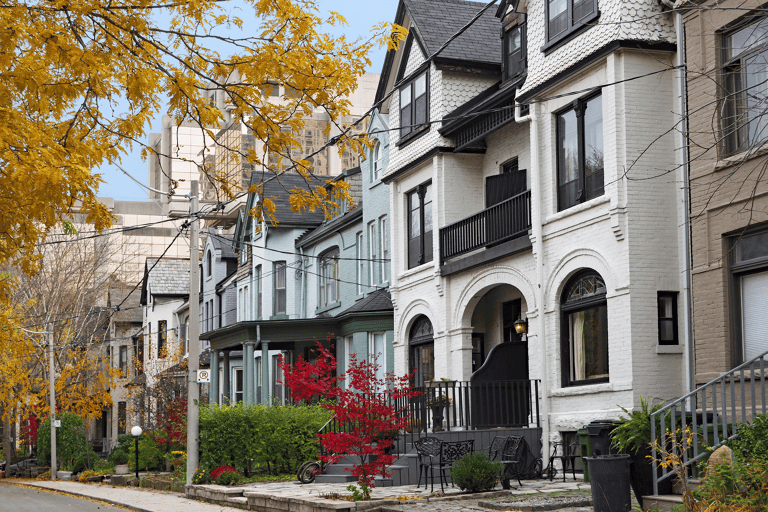 usa-canada-toronto-neighbourhood
